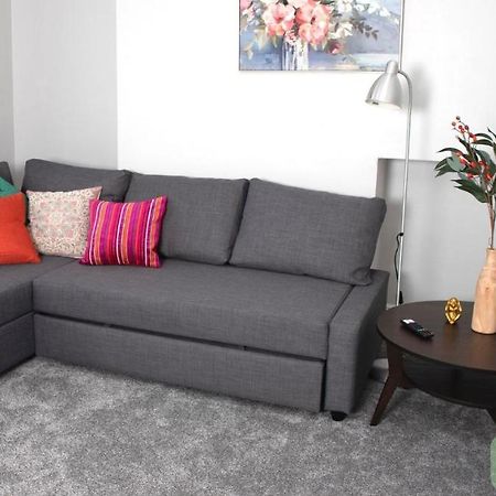 Cambridge Stays 4-5Br House-Garden-Lots Of Parking-15 Min To City-Close To Motorway Girton  Ngoại thất bức ảnh